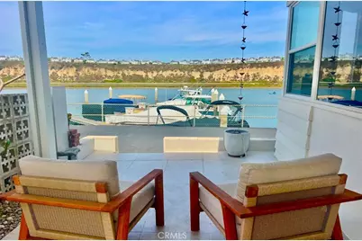 24 Saratoga, Newport Beach, CA 92660 - Photo 5