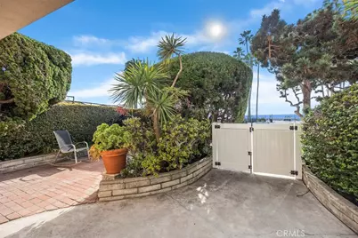 2512 Ocean Boulevard #B, Corona del Mar, CA 92625 - Photo 11