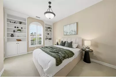 6 Versailles, Irvine, CA 92602 - Photo 17