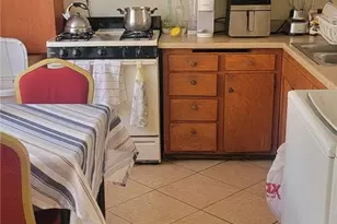 1383 Baker, Costa Mesa, CA 92626 - Photo 9