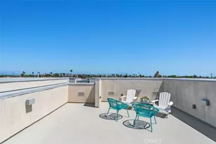 1529 Greenwich Way, Costa Mesa, CA 92627 - Photo 29