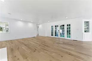 515 Kings Pl, Newport Beach, CA 92663 - Photo 15