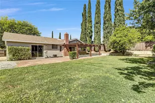 25452 Champlain Rd, Laguna Hills, CA 92653 - Photo 29