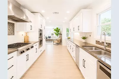 501 Aliso Ave., Newport Beach, CA 92663 - Photo 3