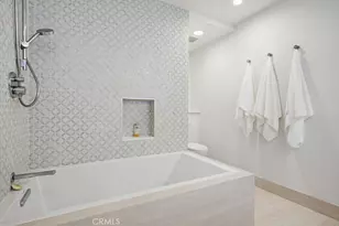 587 Rockefeller, Irvine, CA 92612 - Photo 33