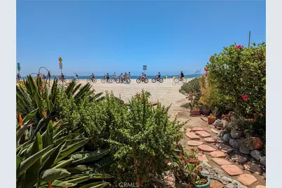 1200 E Ocean #12, Long Beach, CA 90802 - Photo 1