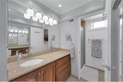10301 Humbolt Street, Los Alamitos, CA 90720 - Photo 23