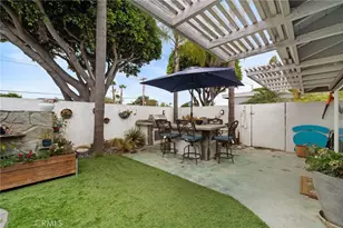 2528 University Dr, Newport Beach, CA 92660 - Photo 17