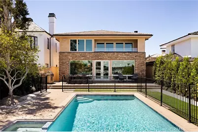 12 Harbor Island, Newport Beach, CA 92660 - Photo 3