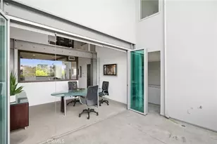 517 30th St, Newport Beach, CA 92663 - Photo 19