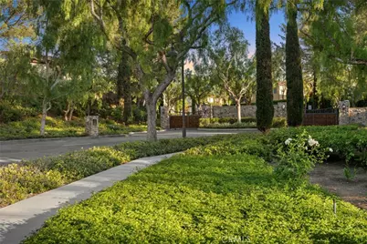 42 Gardenpath, Irvine, CA 92603 - Photo 47