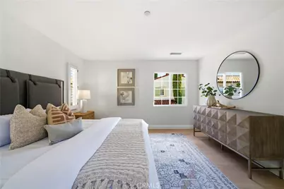 33 Bower Tree, Irvine, CA 92603 - Photo 9