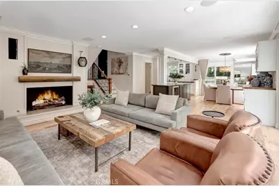 683 Vista Bonita, Newport Beach, CA 92660 - Photo 9