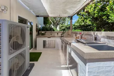 683 Vista Bonita, Newport Beach, CA 92660 - Photo 33