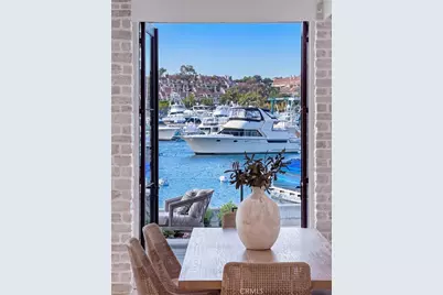 409 North Bayfront, Newport Beach, CA 92662 - Photo 11