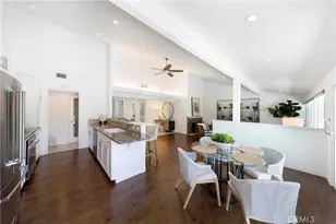 2102 Vista Entrada, Newport Beach, CA 92660 - Photo 7