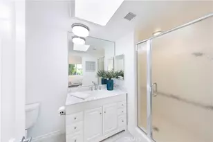 2102 Vista Entrada, Newport Beach, CA 92660 - Photo 15