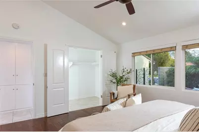2102 Vista Entrada, Newport Beach, CA 92660 - Photo 15
