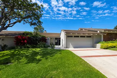 2102 Vista Entrada, Newport Beach, CA 92660 - Photo 27
