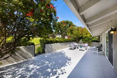 2102 Vista Entrada, Newport Beach, CA 92660 - Photo 21