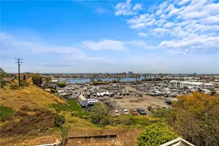2209 Cliff Dr, Newport Beach, CA 92663 - Photo 15