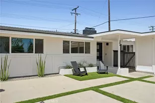 304 Hanover, Costa Mesa, CA 92626 - Photo 5