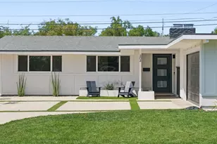 304 Hanover, Costa Mesa, CA 92626 - Photo 1