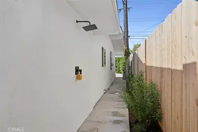 304 Hanover, Costa Mesa, CA 92626 - Photo 33