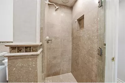 255 Ocean View, Newport Beach, CA 92663 - Photo 21