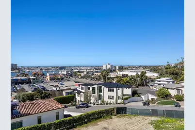 230 Ocean View Avenue, Newport Beach, CA 92663 - Photo 7