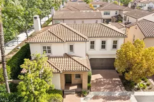 21 Fanpalm, Irvine, CA 92620 - Photo 3