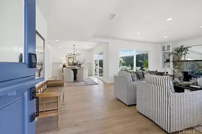 2782 Mendoza Drive, Costa Mesa, CA 92626 - Photo 3