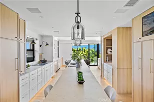 1075 Granville Dr, Newport Beach, CA 92660 - Photo 11