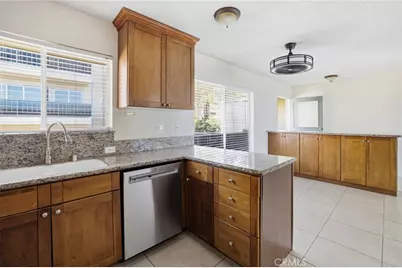 240 Moss Street, Laguna Beach, CA 92651 - Photo 11