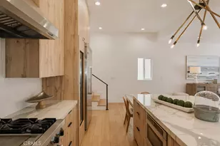 520 Iris, Corona del Mar, CA 92625 - Photo 17