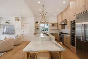520 Iris, Corona del Mar, CA 92625 - Photo 5