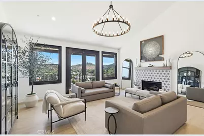 12344 Circula Panorama, Santa Ana, CA 92705 - Photo 11