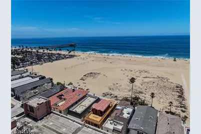 306 E Oceanfront, Newport Beach, CA 92661 - Photo 9