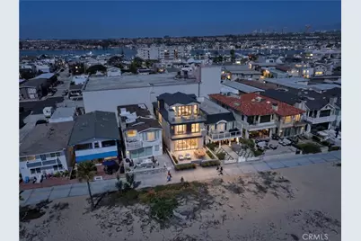 306 E Oceanfront, Newport Beach, CA 92661 - Photo 11