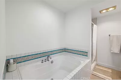 2435 Marseilles Way, Costa Mesa, CA 92627 - Photo 19