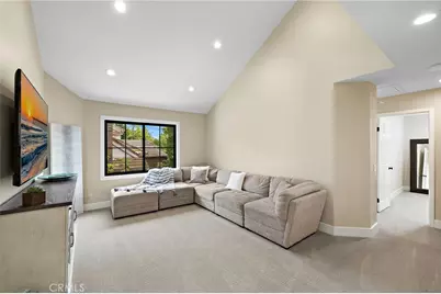 27562 Lost Trail Drive, Laguna Hills, CA 92653 - Photo 35