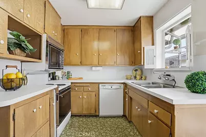 1318 Watson, Costa Mesa, CA 92626 - Photo 15