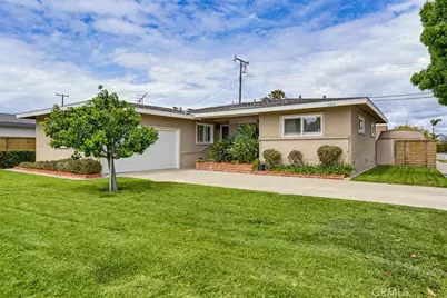 1318 Watson, Costa Mesa, CA 92626 - Photo 3
