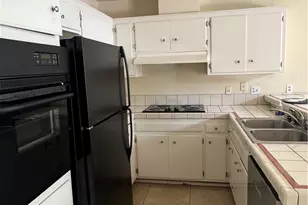 1404 N Tustin Ave, Santa Ana, CA 92705 - Photo 9