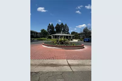 1404 N Tustin Avenue #Y3, Santa Ana, CA 92705 - Photo 5