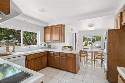 727 Bellis Street, Newport Beach, CA 92660 - Photo 23