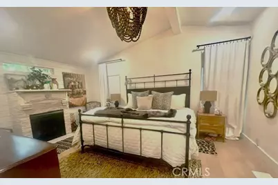 250 Mayflower, Newport Beach, CA 92660 - Photo 17