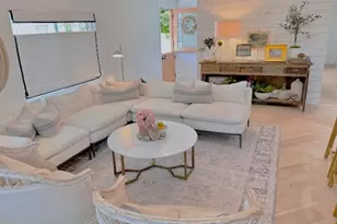 250 Mayflower, Newport Beach, CA 92660 - Photo 9