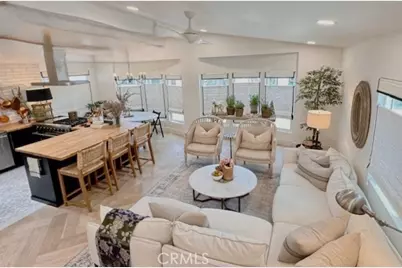 250 Mayflower, Newport Beach, CA 92660 - Photo 1