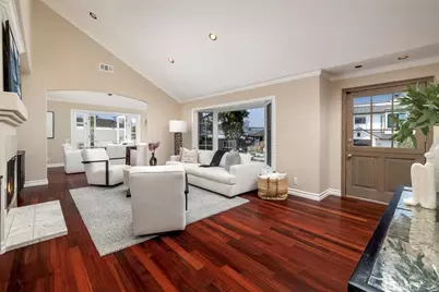 332 Holmwood Drive, Newport Beach, CA 92663 - Photo 11